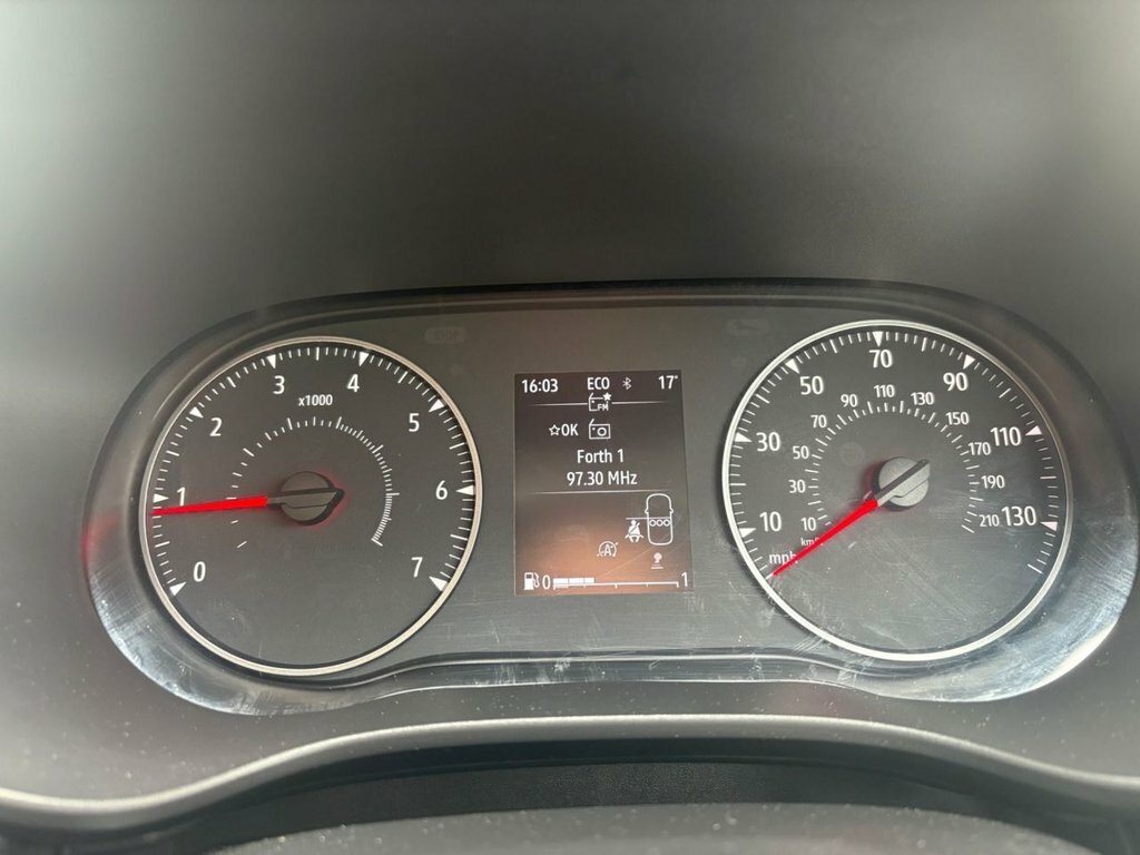 Dacia Sandero 1L Essential Red #4