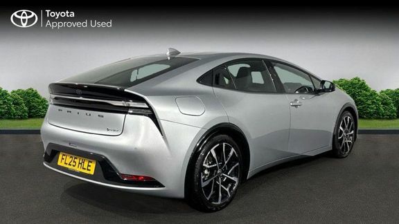 Toyota Prius Excel Silver #2