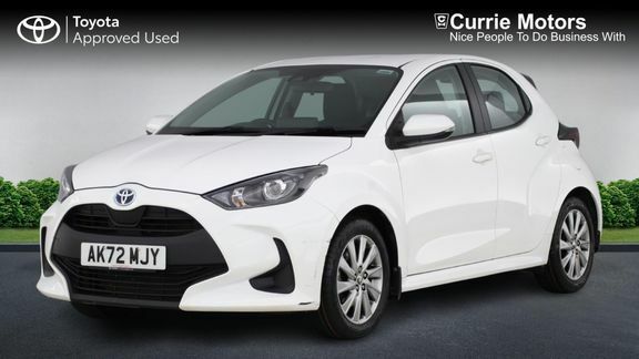 Toyota Yaris Icon AK72MJY White #3