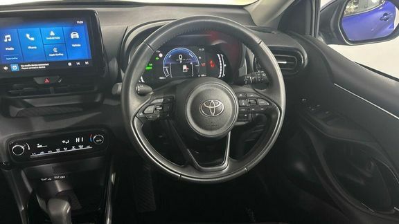 Toyota Yaris Design FG25HMA Blue #5