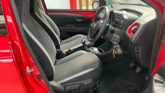 Toyota Aygo X X-play X-shift Red #9