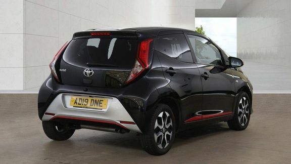 Toyota Aygo X X-trend M Black #4