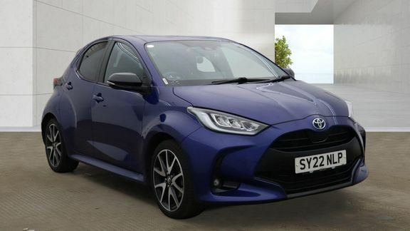 Toyota Yaris Dynamic 1.5 Hybrid Blue