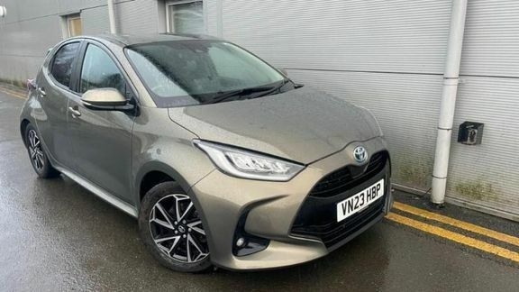 Toyota Yaris Design Brown