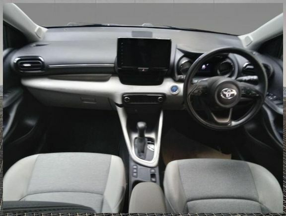 Toyota Yaris Excel AMZ4694 Grey #4
