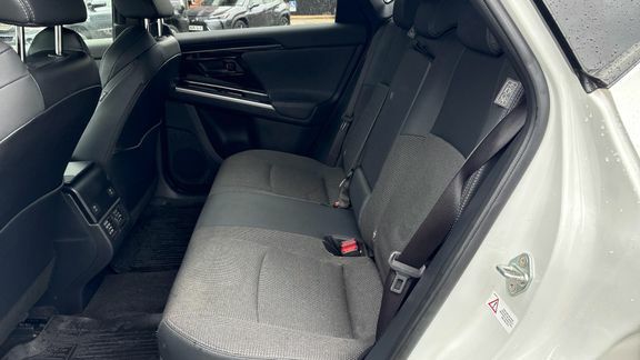 Toyota bZ4X Motion Black #15