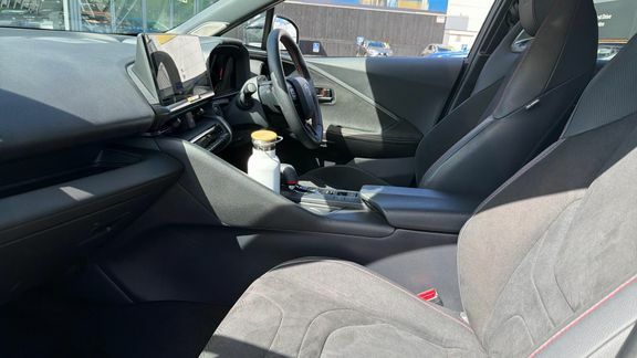 Toyota C-Hr Gr Sport 2.0 Fwd Phev, Safe Pp Grey #5