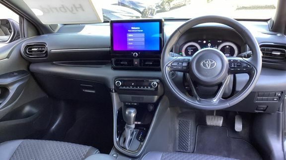 Toyota Yaris Excel Black #6