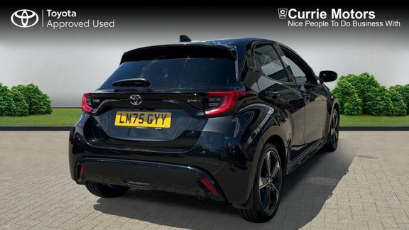 Toyota Yaris Excel Black #2