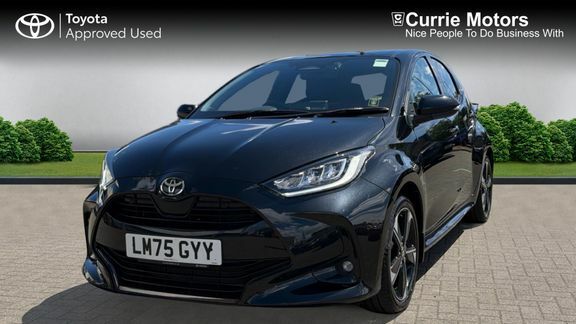 Toyota Yaris Excel Black #3