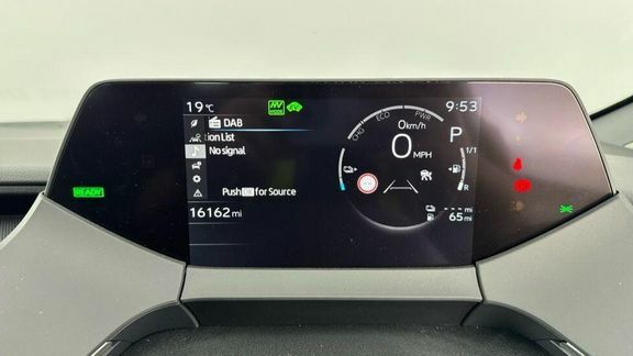 Toyota Prius 2.0 Phev Excel Cvt Silver #11