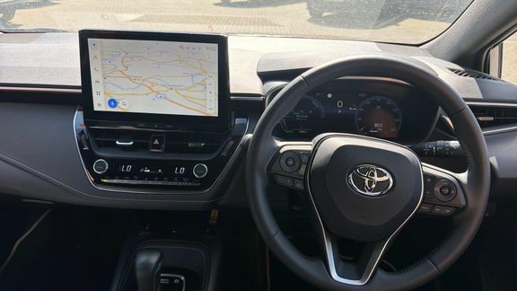 Toyota Corolla Design 1.8 Ts Silver #6
