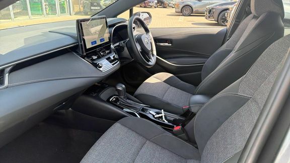 Toyota Corolla Design 1.8 Ts Grey #5