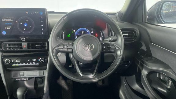 Toyota Yaris Cross Design Fwd Black #6