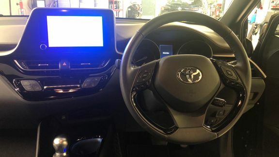 Toyota C-Hr Excel 1.8 Black #6
