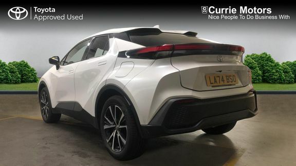 Toyota C-Hr Design 2.0 Phev White #4