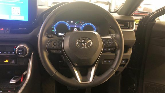 Toyota Rav 4 Icon White #7