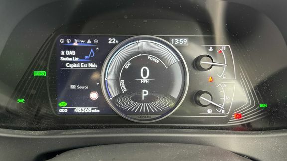 Lexus UX 300E 54.3Kwh Suv 204 Ps Black #29