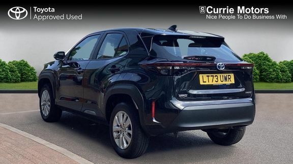 Toyota Yaris Cross 1.5 Vvt-h Icon E-cvt Euro 6 Ss Black #4