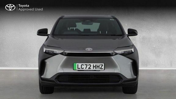 Toyota bZ4X Pure Fwd Silver #2