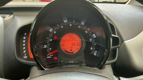 Toyota Aygo X X-play Grey #12