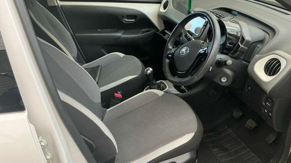 Toyota Aygo X X-play Grey #11