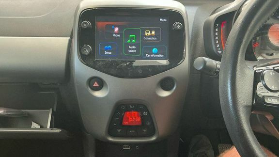 Toyota Aygo X X-play Grey #13