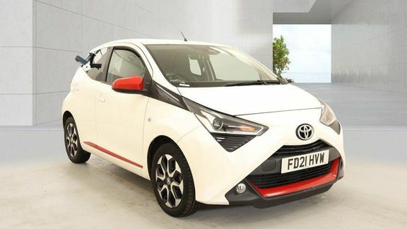Toyota Aygo X X-trend Tss White