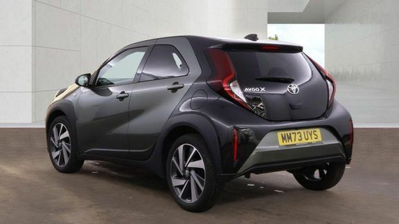 Toyota Aygo X Edge Automatic Green #3