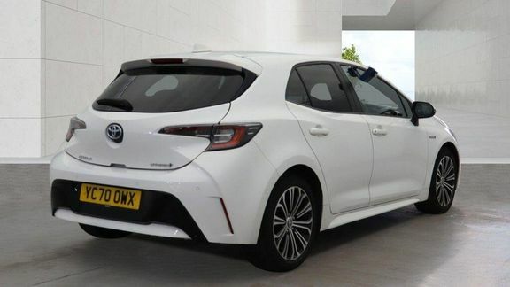 Toyota Corolla Design 1.8 Hybrid Hb Trk White #4