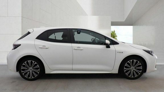Toyota Corolla Design 1.8 Hybrid Hb Trk White #5