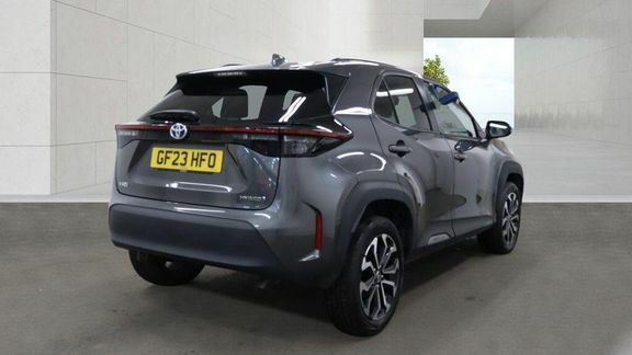 Toyota Yaris Cross Design Fwd Grey #4