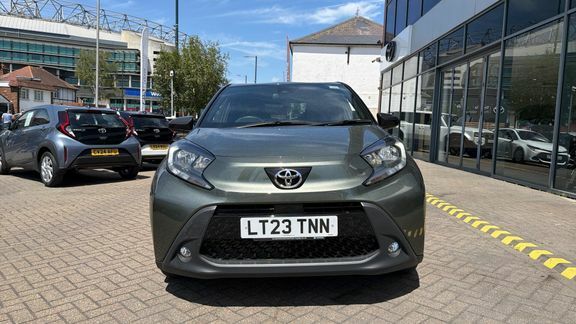 Toyota Aygo X 1L Edge Green #22