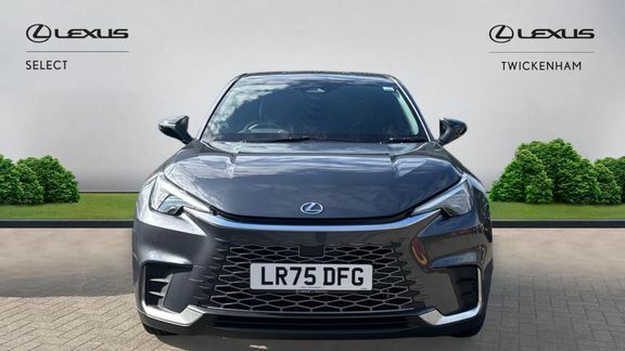 Lexus LBX Premium Plus Black Interior Grey #4