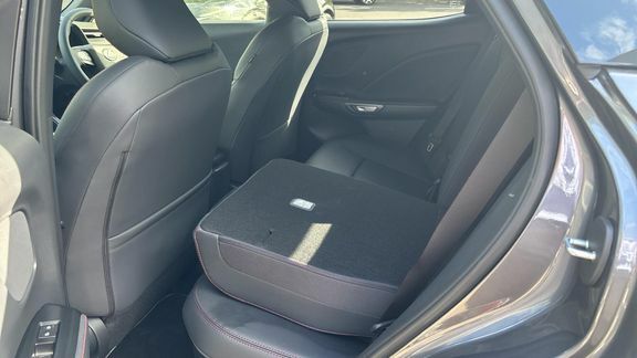 Lexus LBX 1.5 Premium E-cvt Hatchback Black #19