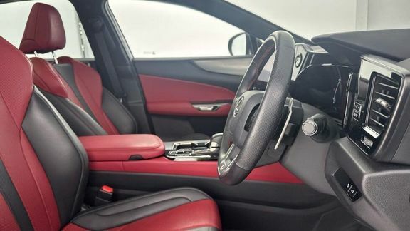 Lexus NX 350H 2.5 E-cvt White #16