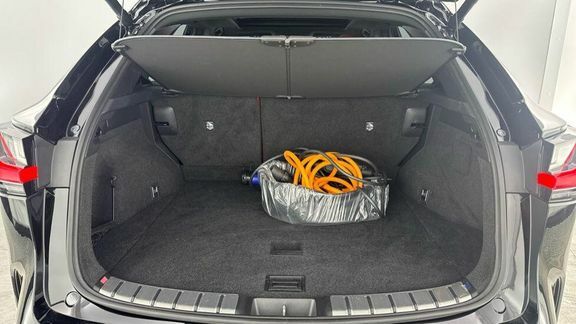 Lexus NX 350H 2.5 E-cvt White #17
