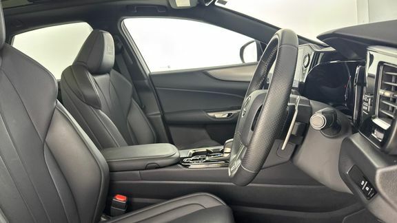 Lexus NX 450H 2.5 E-cvt Premium Pack  #40
