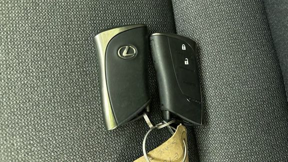 Lexus RZ 450E 230Kw Direct4 71.4 Kwh Grey #28