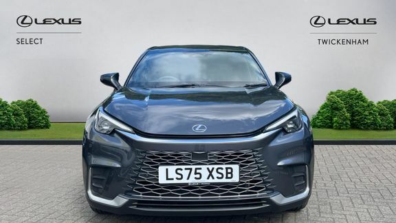Lexus LBX Premium Plus Black Interior Grey #4
