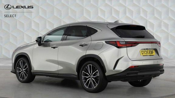 Lexus NX Nx450h Takumi Silver #2