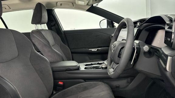 Lexus RZ 300E 71.4Kwh Takumi Grey #40