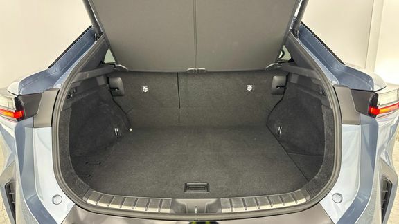 Lexus RZ 300E 71.4Kwh Takumi Grey #42