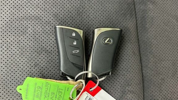 Lexus RZ 300E 71.4Kwh Takumi Grey #27