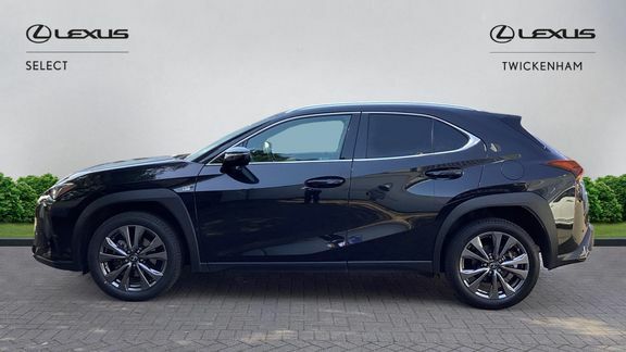 Lexus UX F Sport Design Black #3