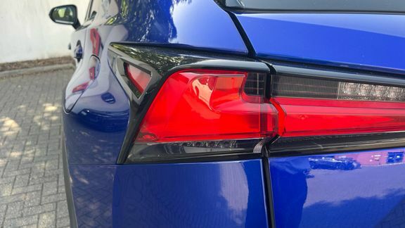 Lexus NX 2.5 300H Premier Suv Hybrid E-cvt 4Wd E Red #22