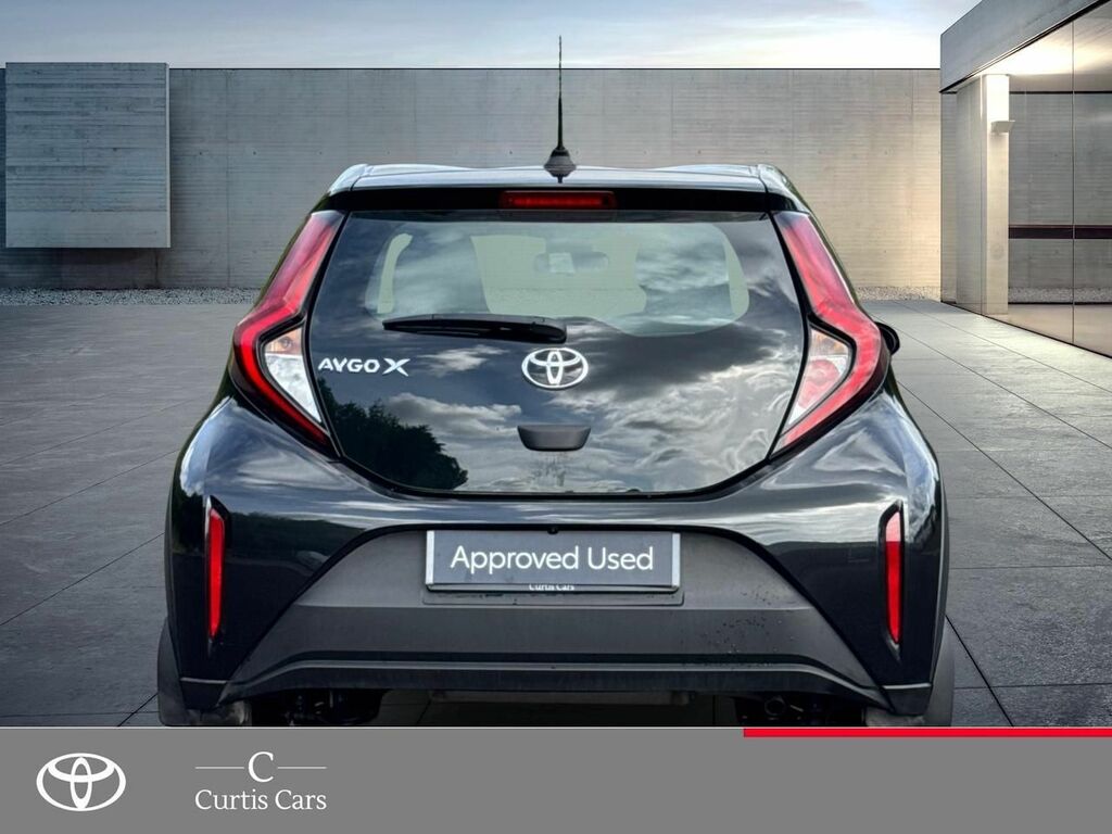 Toyota Aygo X 1.0 Vvt-i Pure Euro 6 Ss VRZ7747 Black #6