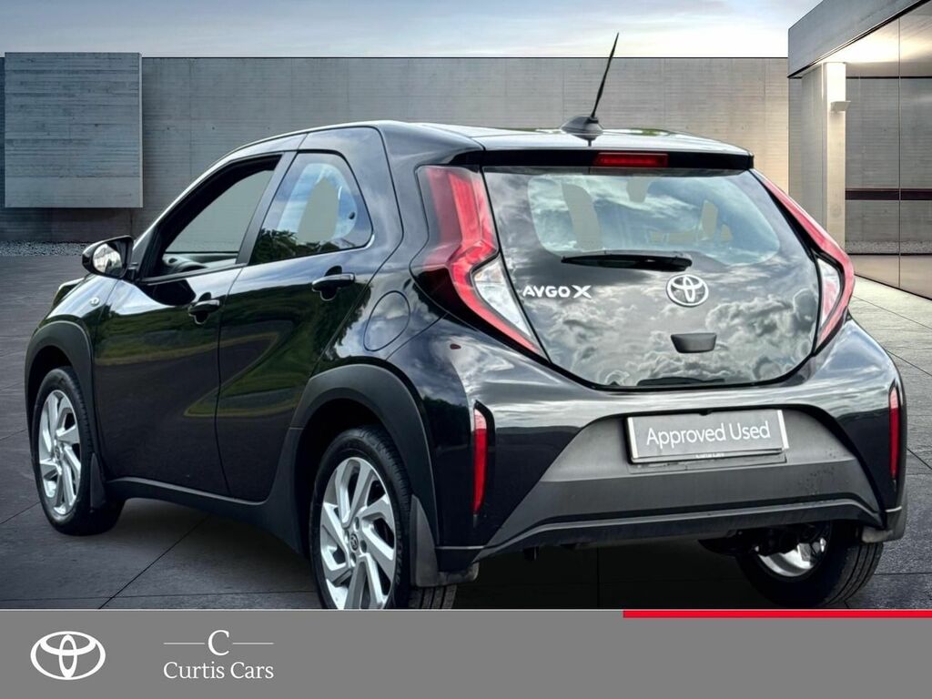Toyota Aygo X 1.0 Vvt-i Pure Euro 6 Ss VRZ7747 Black #5