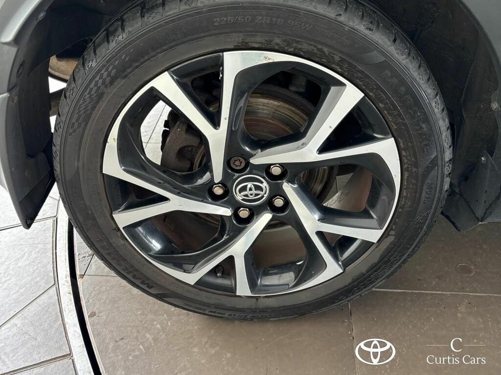 Toyota C-Hr 1.8 Vvt-h Excel Cvt Euro 6 Ss Black #32