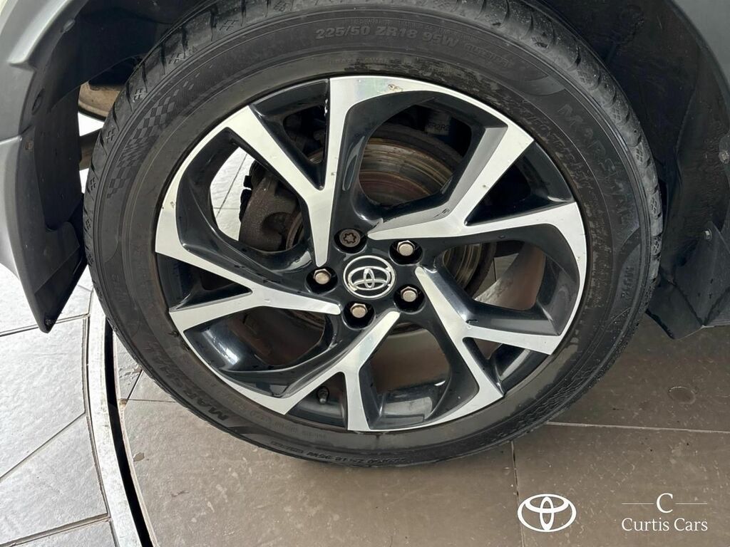 Toyota C-Hr 1.8 Vvt-h Excel Cvt Euro 6 Ss Black #30